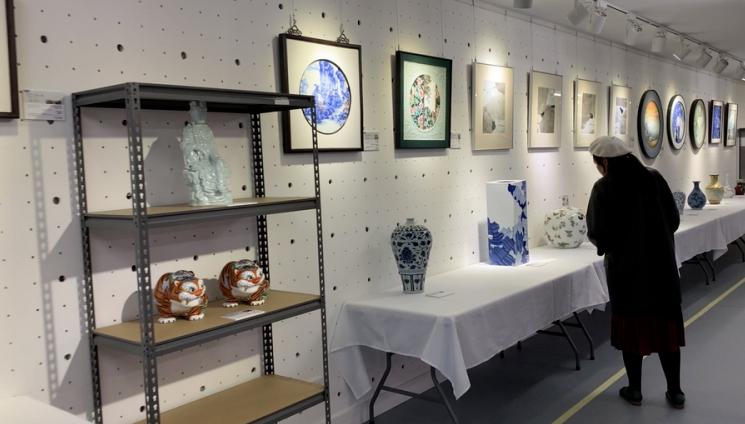 展览现场"今日中国"艺术周是中国文联2004年起在海外举办的展示中国